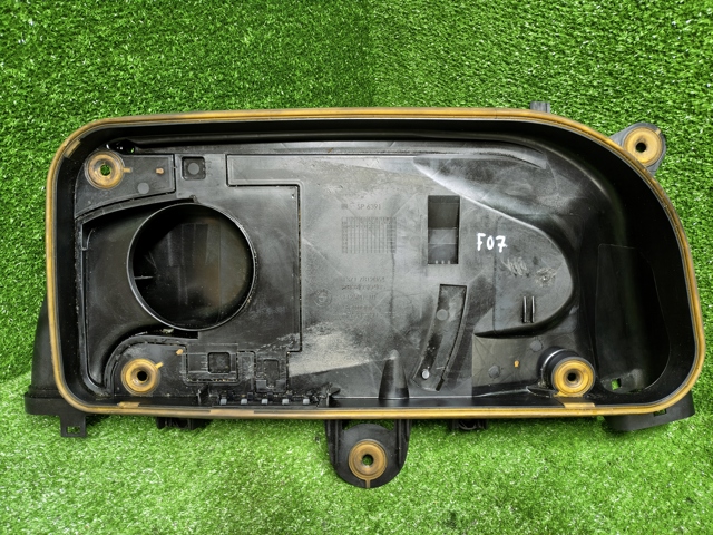 Корпус повітряного фільтра 13717812064 BMW