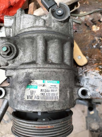 Компресор кліматичної установки Volkswagen Crafter 30-35
