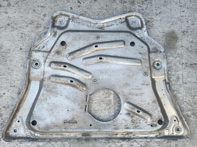 Захист картера двигуна 31116853814 BMW