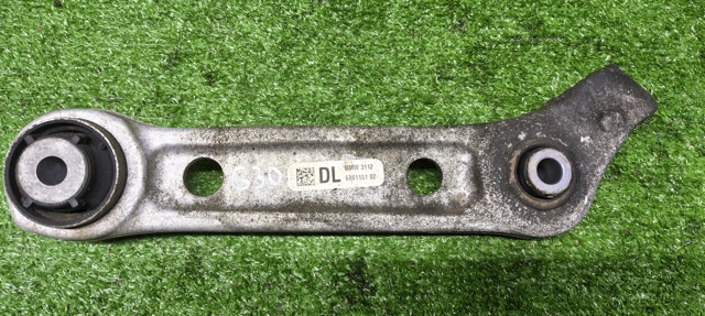 Поперечний важіль 31126861181 BMW