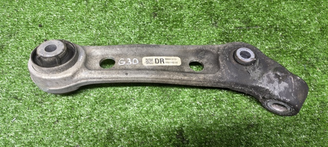 Правий важіль передній нижній підвіски 31126861182 BMW
