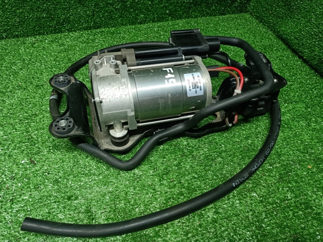 Компресор пневмоподвески 37206875177 BMW