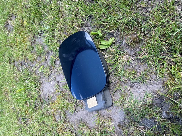 Лючок паливного бака 3D0809857D VAG