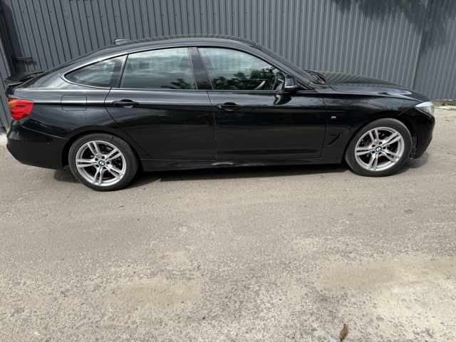 Крило заднє праве 41007334018 BMW