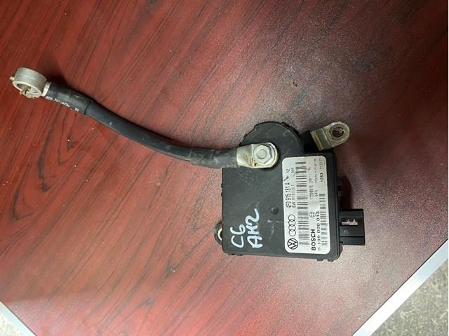 Батарея акумуляторна 4F0915181A VAG