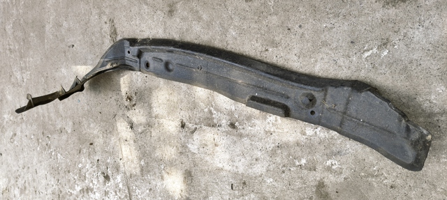 Ущільнювач арки крила 4L0821111 VAG
