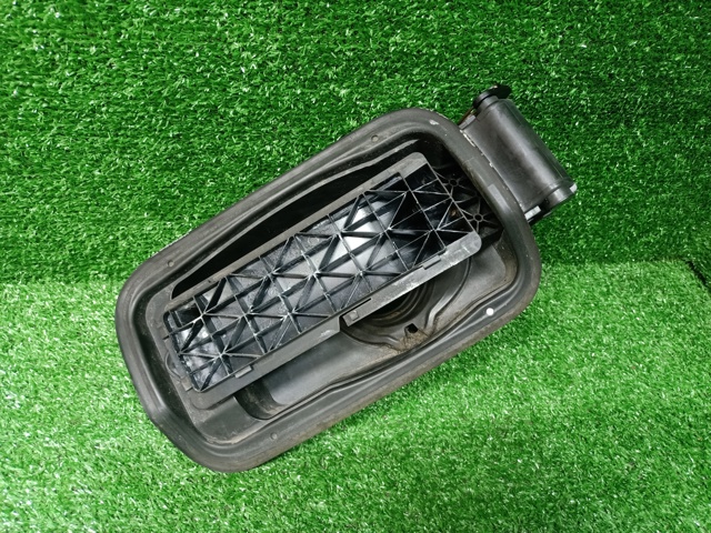 Горловина бензобака 51177206558 BMW