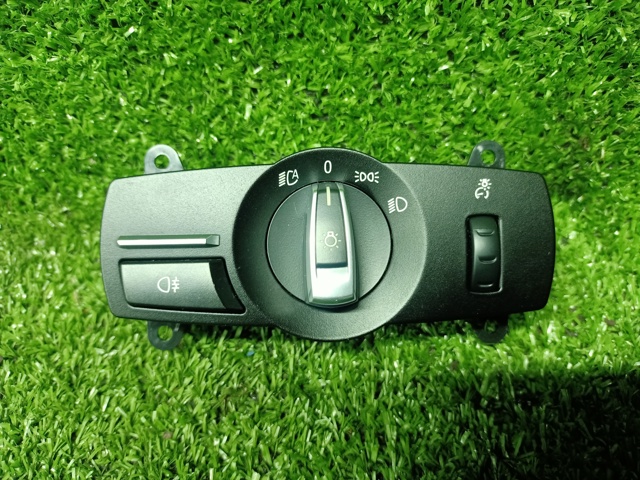 Перемикачі електричні (перемикач світла центральний) 61319204067 BMW