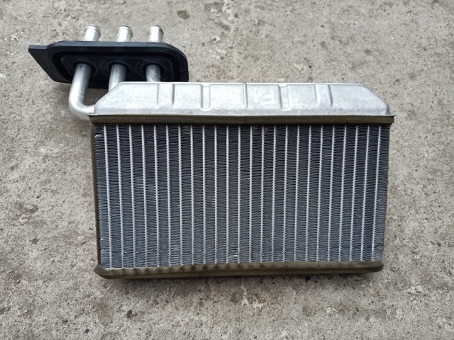 Радіатор опалювача салону 64116968204 BMW