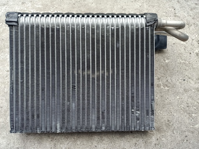 Випарник 64119386812 BMW