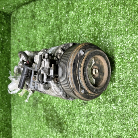 Компресор кондиціонера 64526987890 BMW