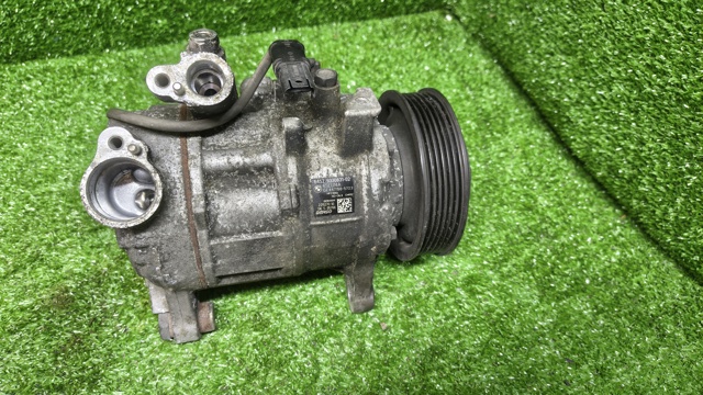 Компресор кліматичної установки 64529330831 BMW
