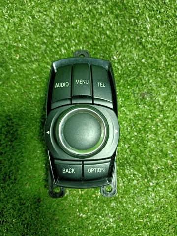 Блок керування мультимедійний 65829261704 BMW