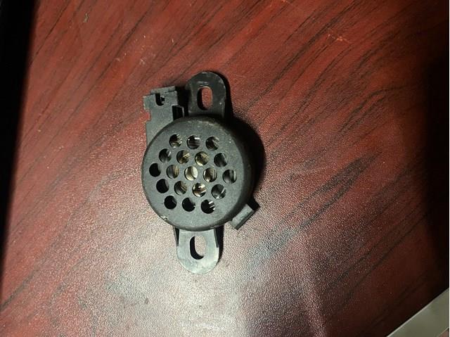 Зумер парктроніка/безключового доступу 8E0919279 VAG