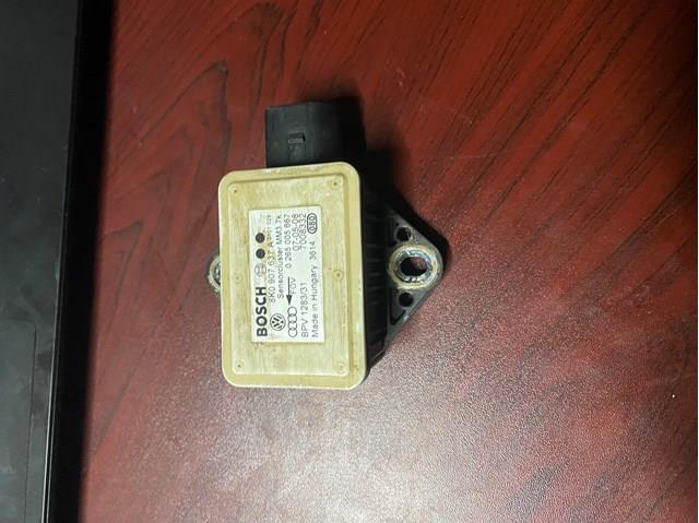 Датчик поперечного прискорення (ESP) 8K0907637A VAG