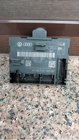 Блок комфорту передніх дверей 8T0959792M VAG