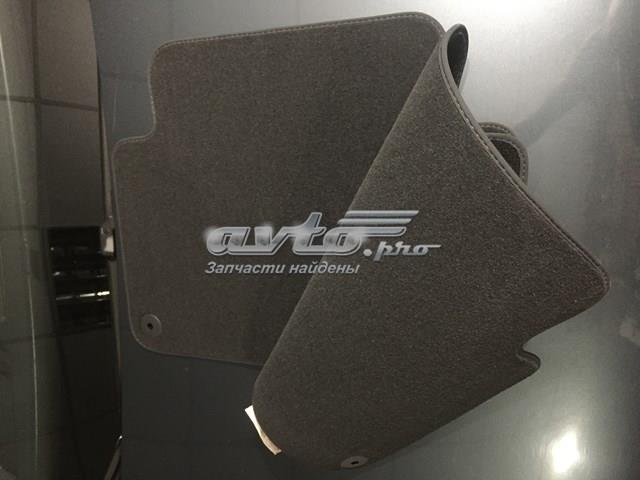 Комплект килимів 4L08644509AM VAG