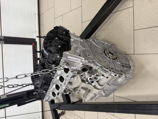 Мотор в зборі 11005A54F82 BMW