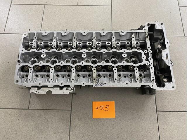 Головка циліндрів 11127566806 BMW
