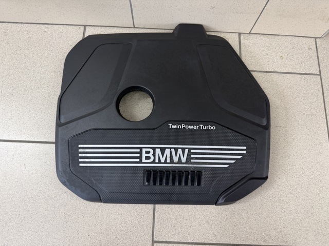 Кришка двигуна декоративна 11148656447 BMW