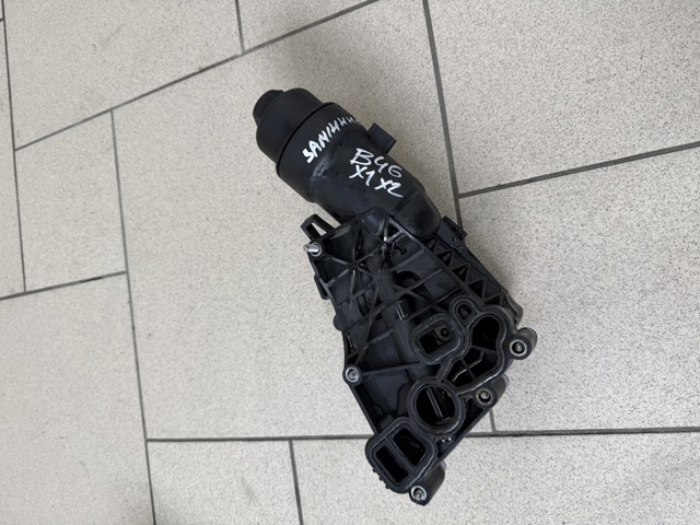 Корпус маслофільтра 11428575898 BMW
