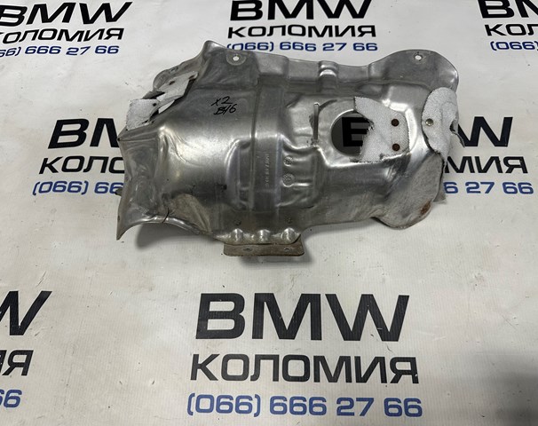 Кришка випускного колектора 11657618369 BMW