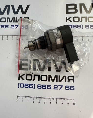 Регулятор тиску палива в паливній рейці 13537805734 BMW