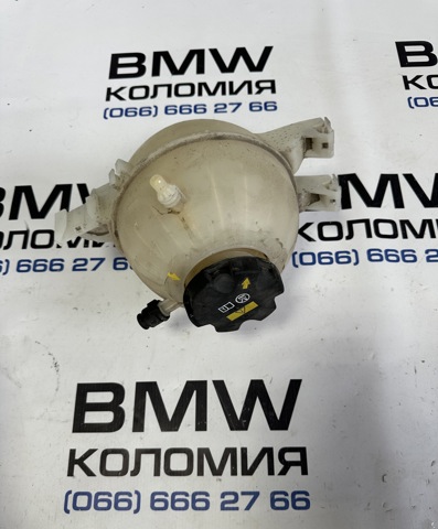 Водяний бачок системи охолодження 17135A6A030 BMW