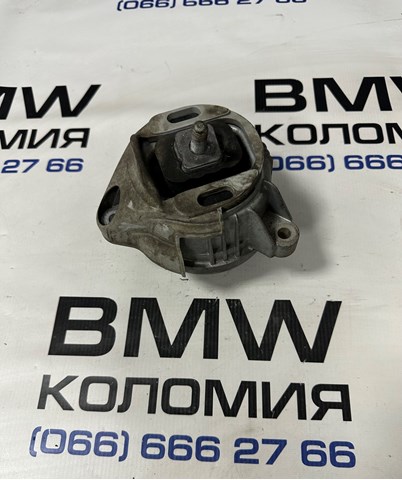 Права подушка мотора 22116785716 BMW