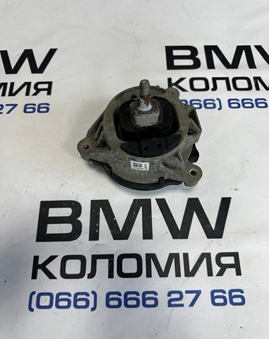 Ліва опора двигуна 22116787657 BMW