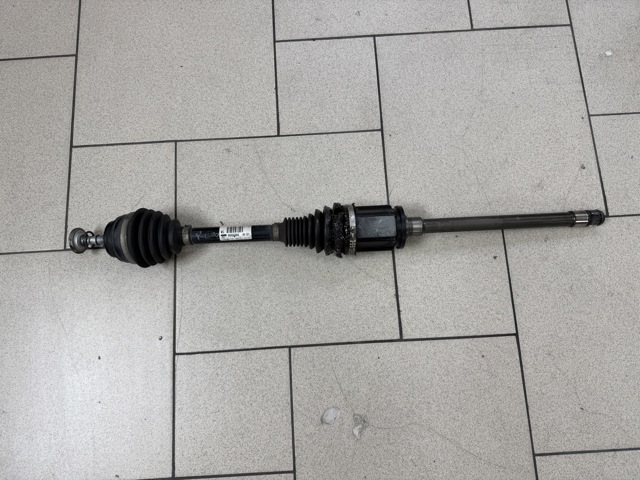 ШРУС внутрішній, передній, правий 31608682366 BMW