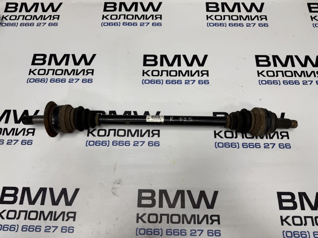 Піввісь задня, права 33207598042 BMW