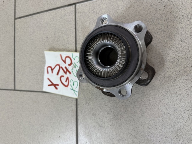 Маточина колеса передня 33406899175 BMW