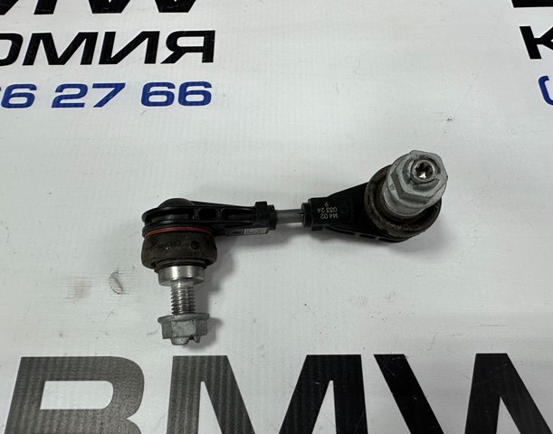Лінк стабілізатора, правий 33506895144 BMW