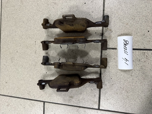 Колодки передні 34106898192 BMW