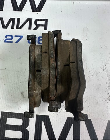 Передні гальмівні колодки 34106898307 BMW
