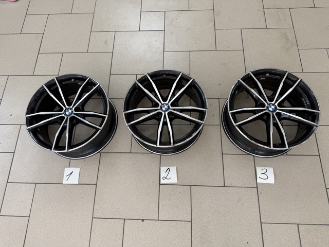 Диски колісні литі (легкосплавні, титанові) 36118090094 BMW