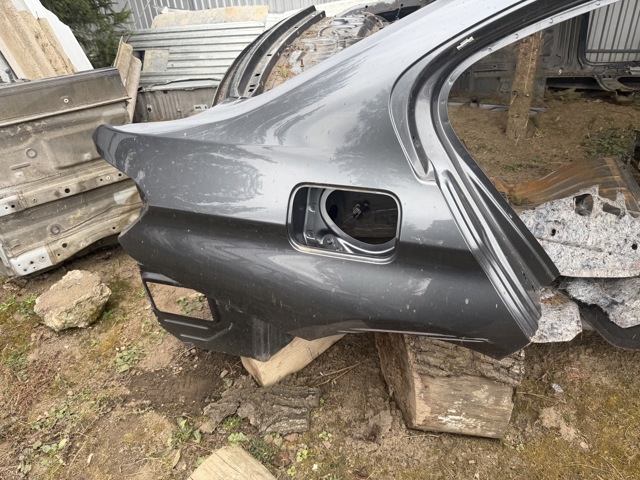 Бічна частина задні праві 41007298172 BMW