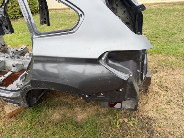 Крило заднє 41007436155 BMW
