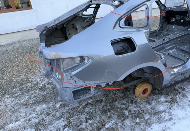 Крило праве заднє 41009626148 BMW