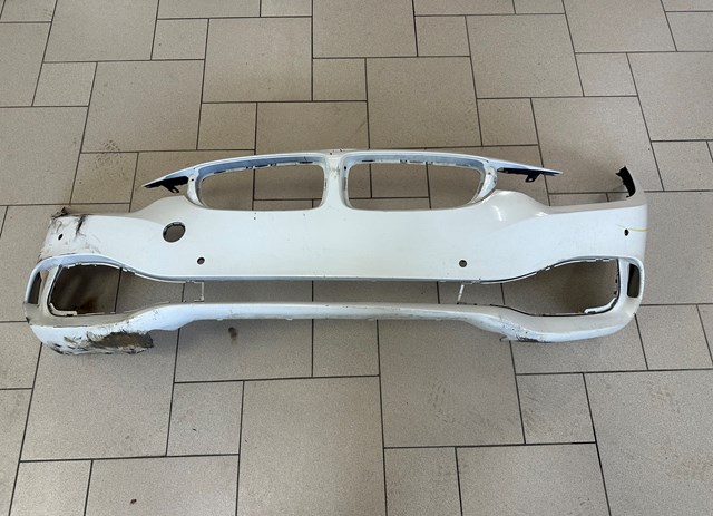 Бампер на авто 51117363276 BMW