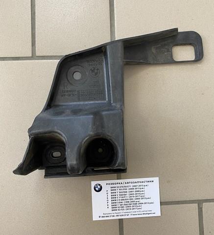 Кронштейн бампера заднього, правий 51123400956 BMW
