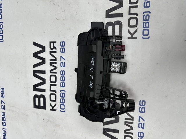 Тримач зовнішньої ручки дверей, задніх лівих 51215A0C771 BMW