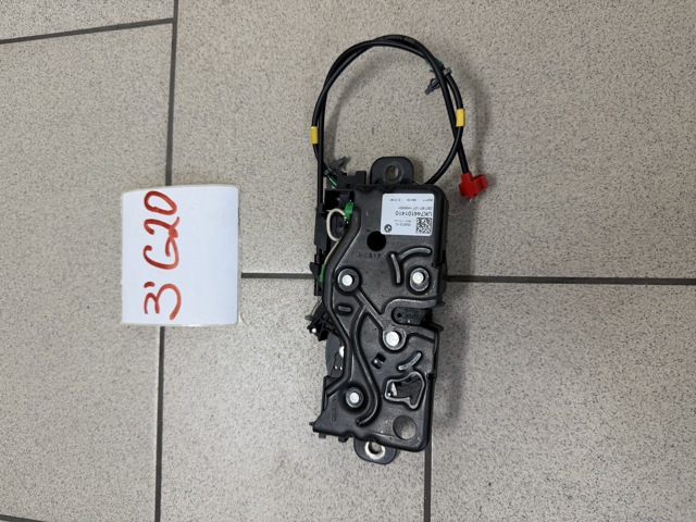 Замок і ручка дверей задка 51247441014 BMW
