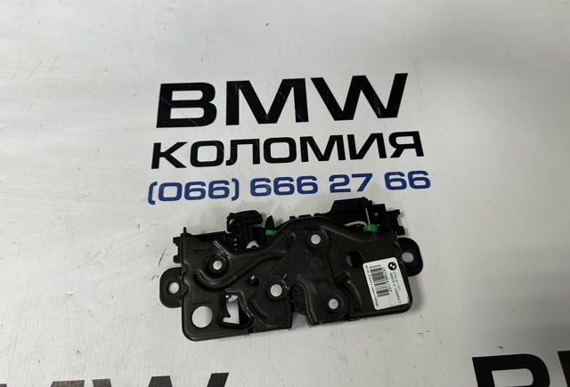 Замок кришки багажника/задньої  3/5-ї двері, задній 51247464411 BMW