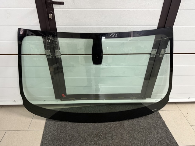 Переднє скло 51317283825 BMW