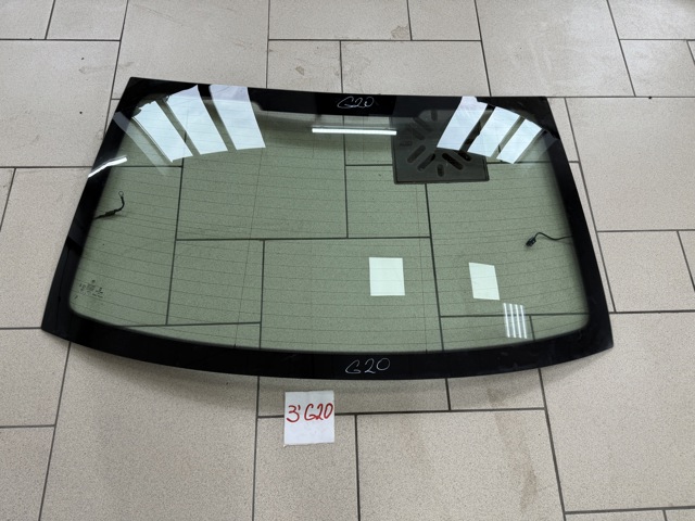 Скло автомобільне заднє 51317427878 BMW