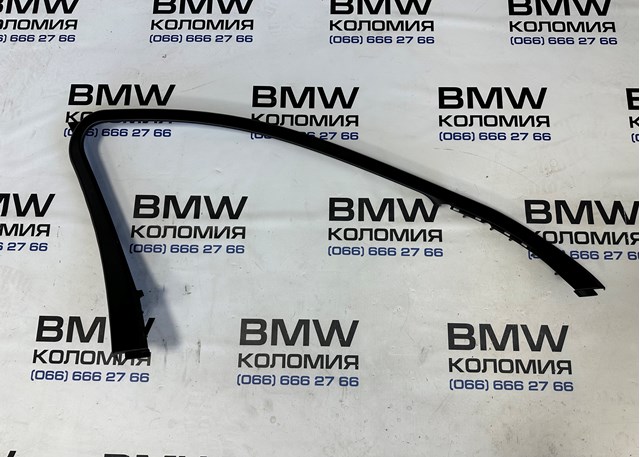 Накладка передніх лівих дверей 51337177625 BMW