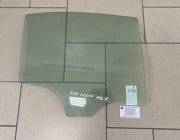 Скло заднє праве 51347060268 BMW