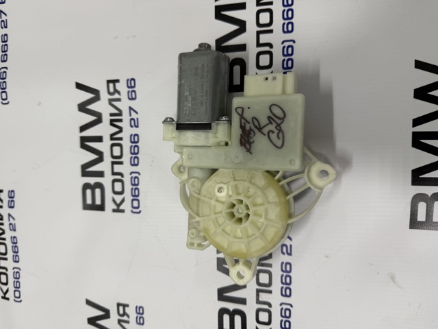 Двигун склопідіймача двері передньої, правої 51358495866 BMW